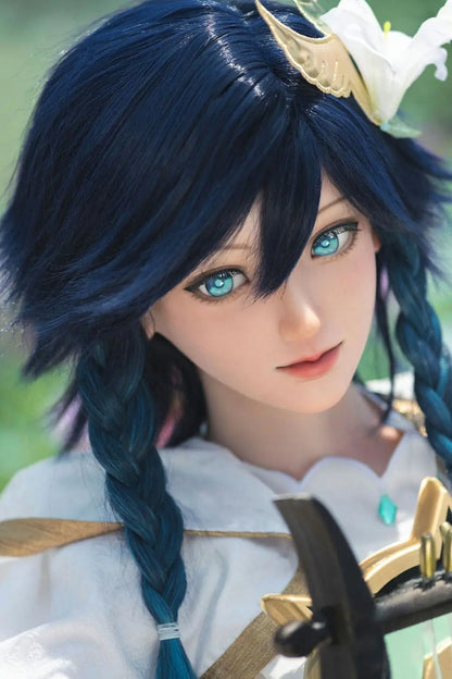 Ven, blueish black soft twin braids, white feathered wings, white hair decor, blue eyes, white green bard outfit, black harp, outdoor garden in sunny weather, Venti Genshin Impact Anemo Archon,face close-up – anime cosplay fantasy sex doll by TopLoveDoll
