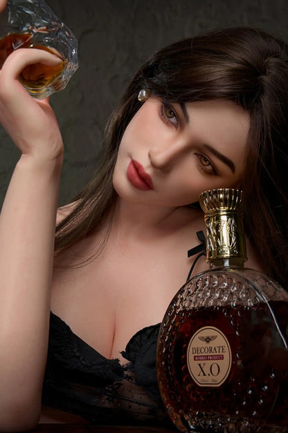 TopLoveDoll | Poupée sexuelle réaliste et personnalisable en plusieurs tailles - Adrianna