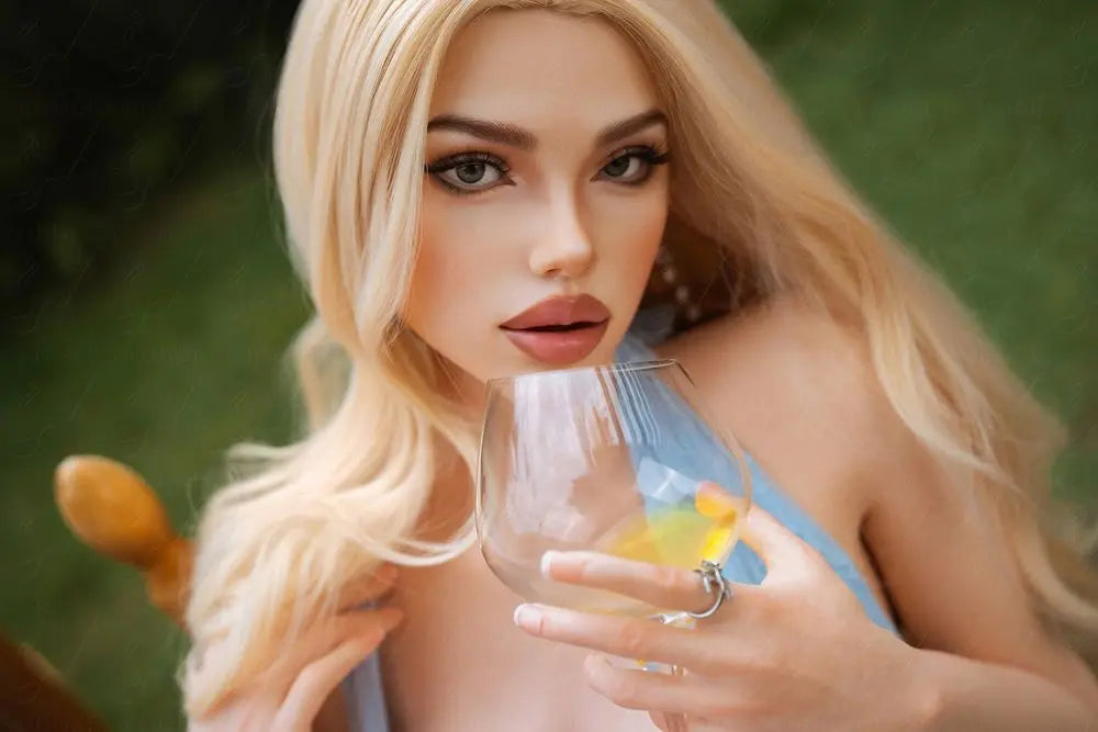 TopLoveDoll | Poupée sexuelle réaliste et personnalisable à plusieurs hauteurs - Strider