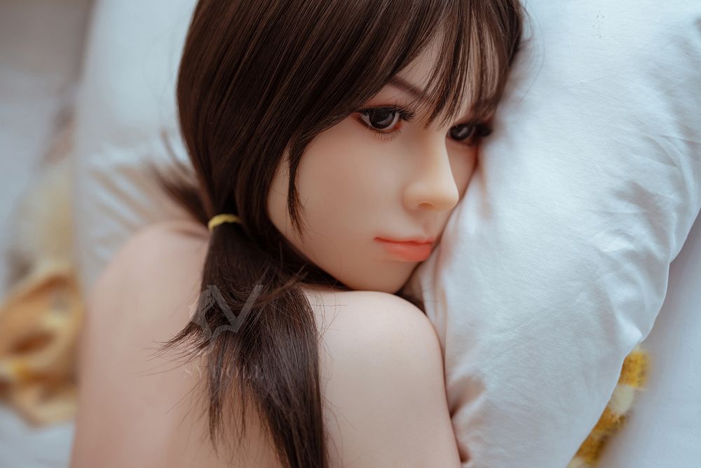 toplovedoll-asian-150cm-4ft11-black-hair-lovely-small-boobs-lifelike-sex-doll-lily-in-stock-eu