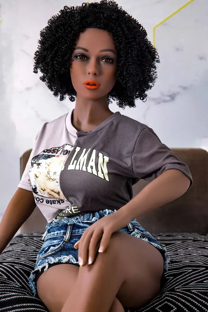 TopLoveDoll | Poupée sexuelle réaliste et personnalisable en plusieurs tailles - Ashlynn
